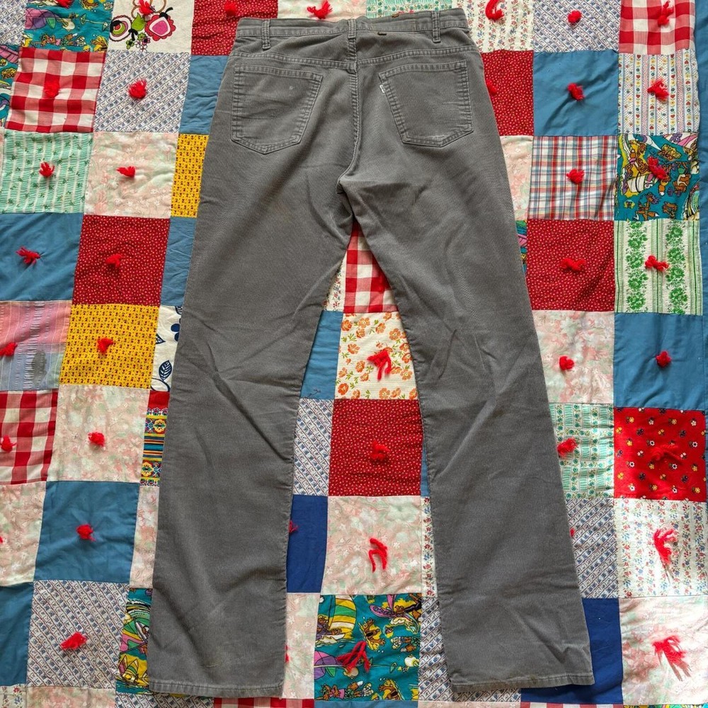 Grey color 70s levis corduroy jeans vintage 34x34