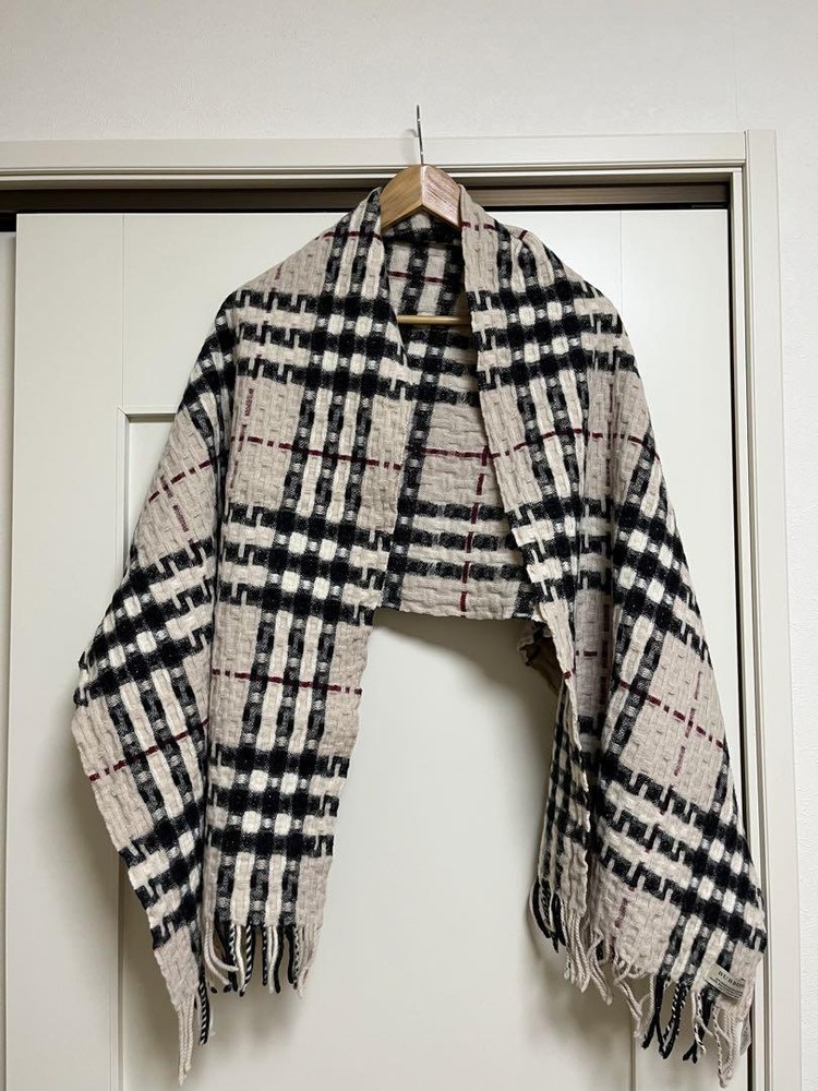 Burberry Muffler Large Haori Vhtf Size Women Scarf Accessory Original LTD Collec