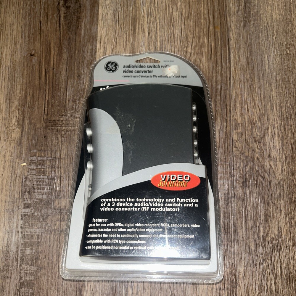 GE Video Converter AV23293 3 Device Switch  NEW SEALED Vintage Gaming