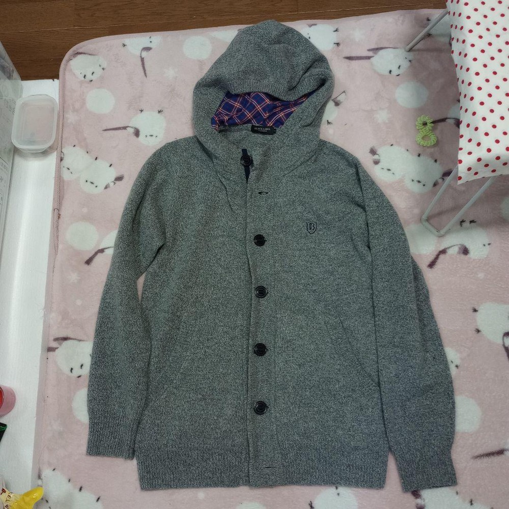 Burberry Knitted hoodie Men's Fashion from Japan