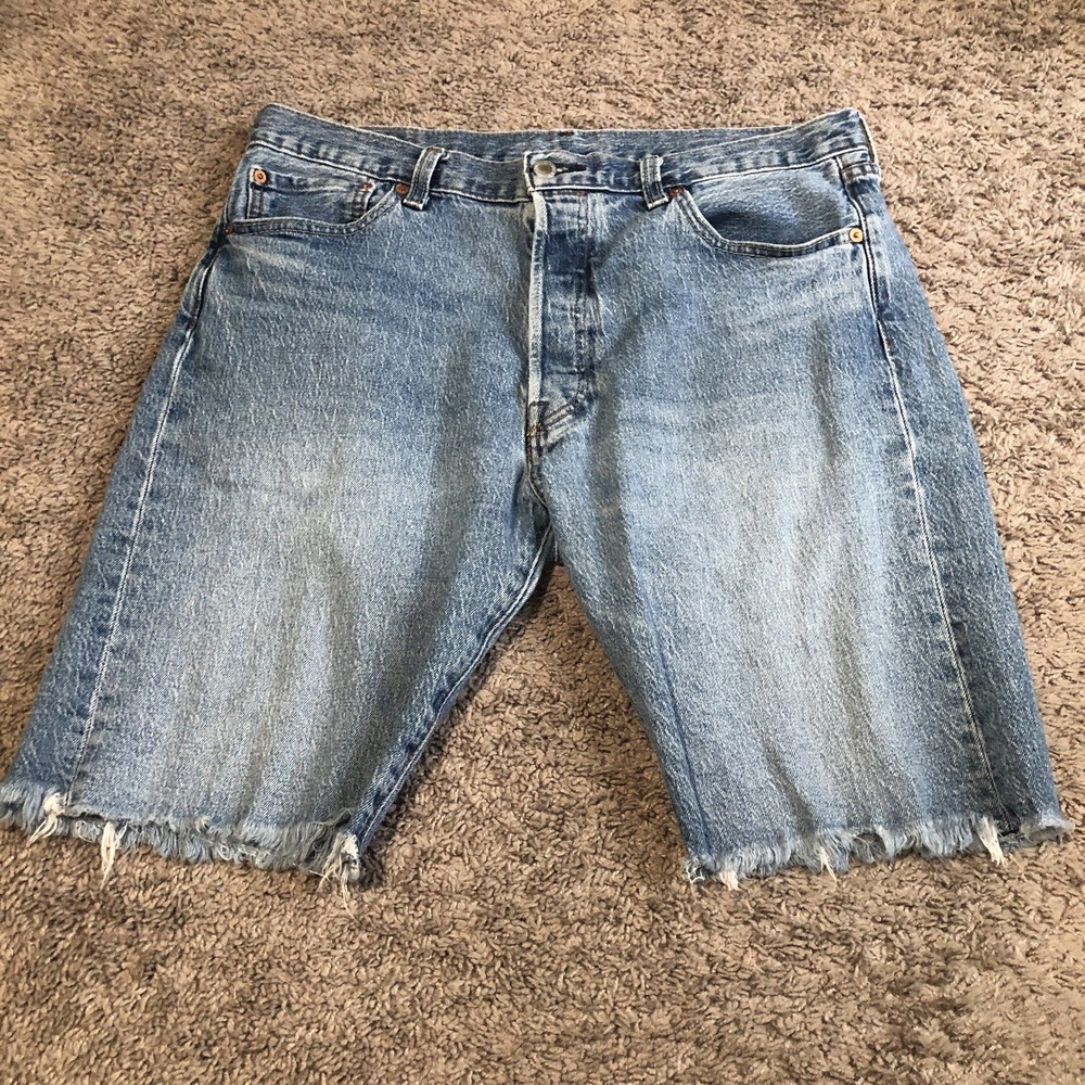 Levi’s Premium 501 Cutoff Denim Jean Shorts Men’s Size 36 Blue Button Fly Stone