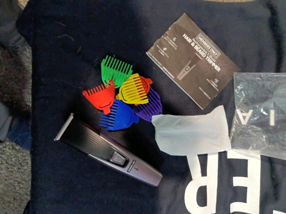 Professional Beard & Hair Trimmer Kit with Charging Cord & Attachments – Members Only Edition-image