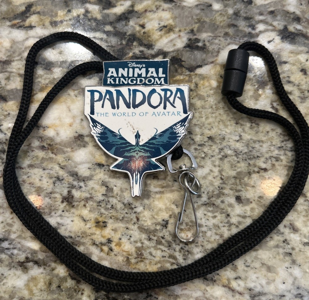 レア ディズニー ストラップキャスト 動物王国 アバター パンドラ限定デザイン