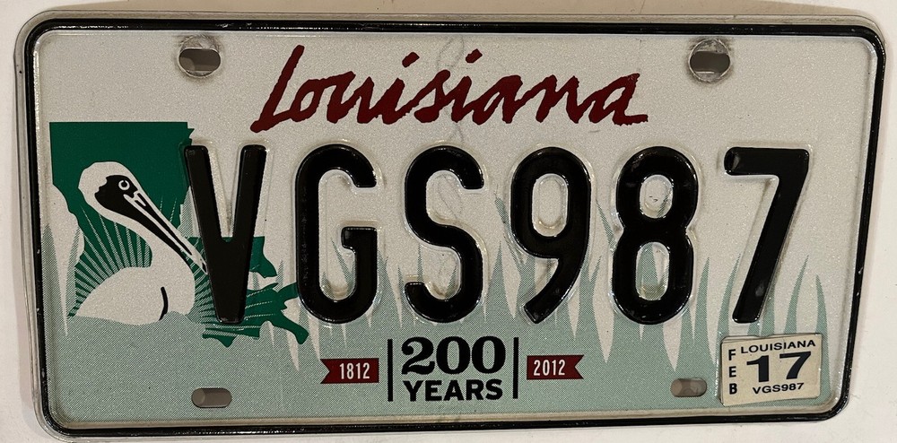 LA 200 YEARS BIG GREEN PELICAN license plate Wildlife Animal VGS 987 New Orleans-image