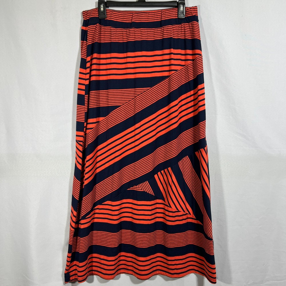 CATO skirt size Large red and black
