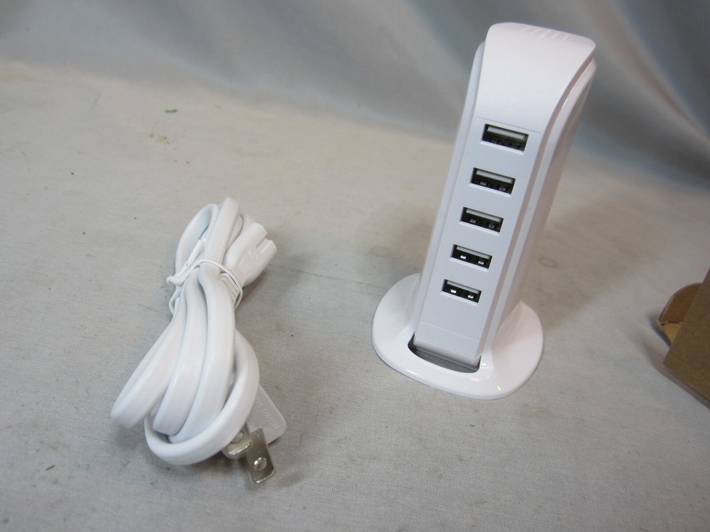 5-Port USB Charging Station with Universal US Plug for Desktop