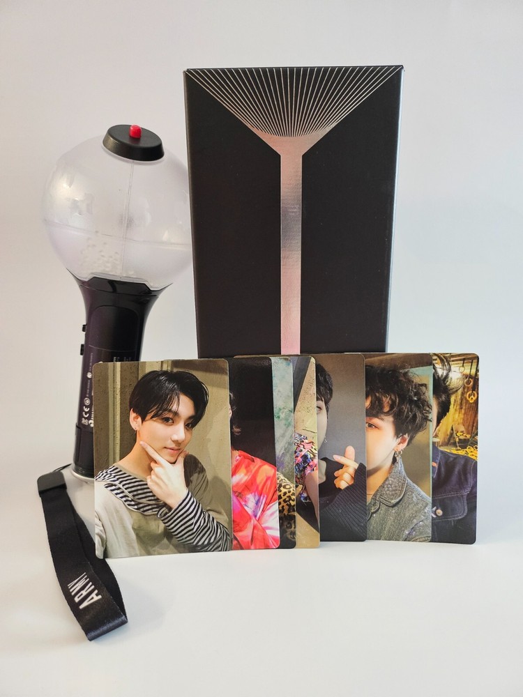 BTS ARMY Bomb Ver 3 Official Light Stick with Box and 7 Photo Cards