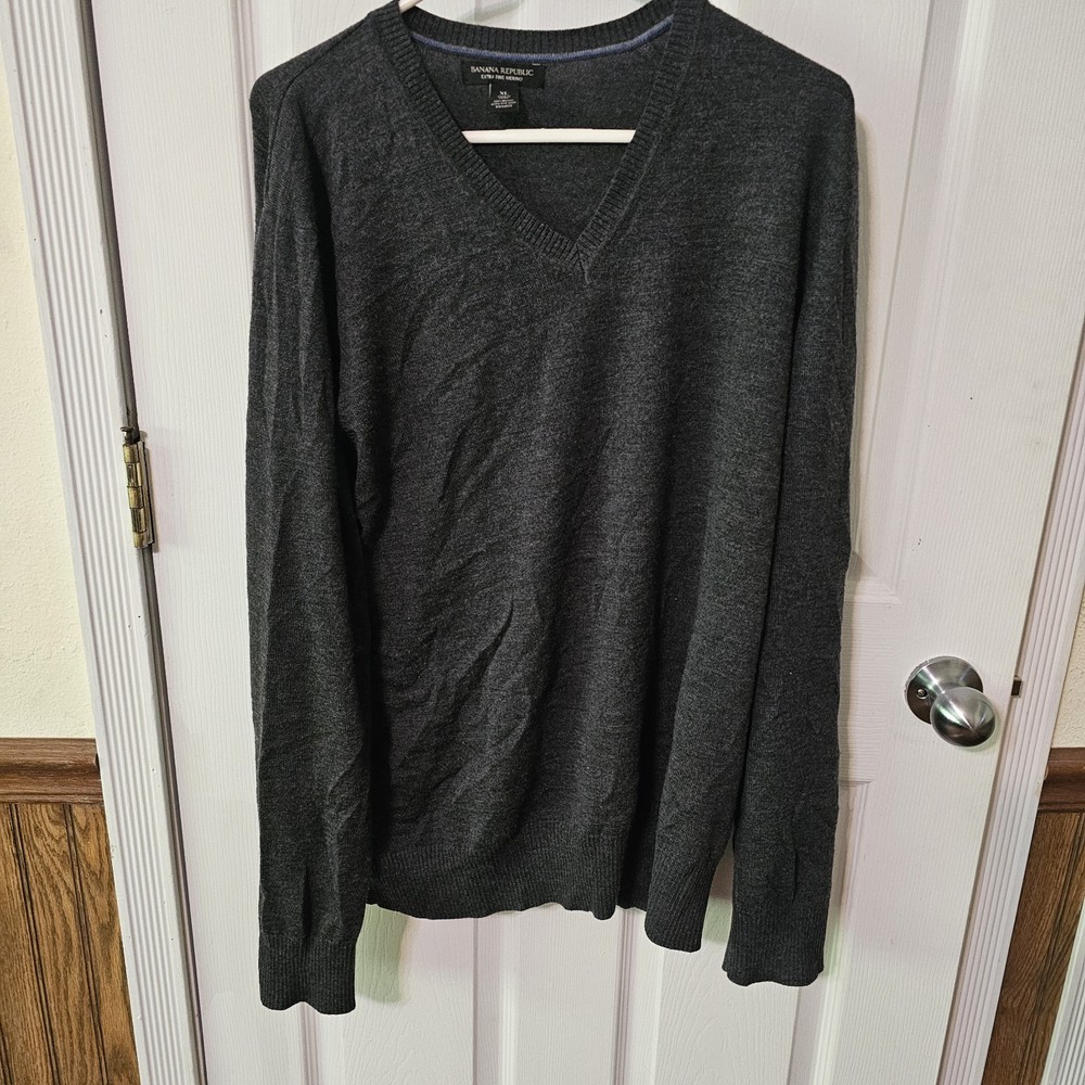 Banana Republic Men's Merino Wool V-neck Sweater Gray Sz XL Preppy Classic