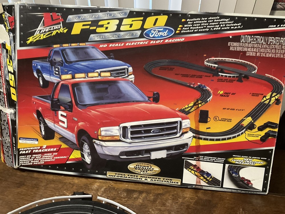 slot car life like ho used F350 Super Duty Racing Set..