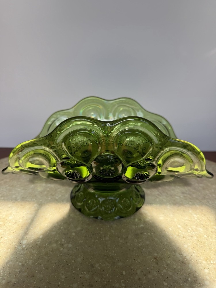 Vintage LE Smith Glass Moon And Stars Green Banana Boat Fruit Bowl Dish