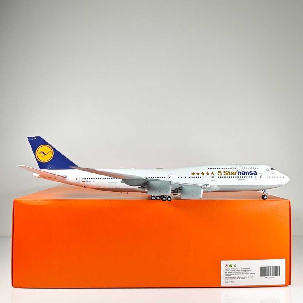 1:200 JC Wings Lufthansa Boeing 747-8 D-ABYM Airplane Diecast Aircraft Model