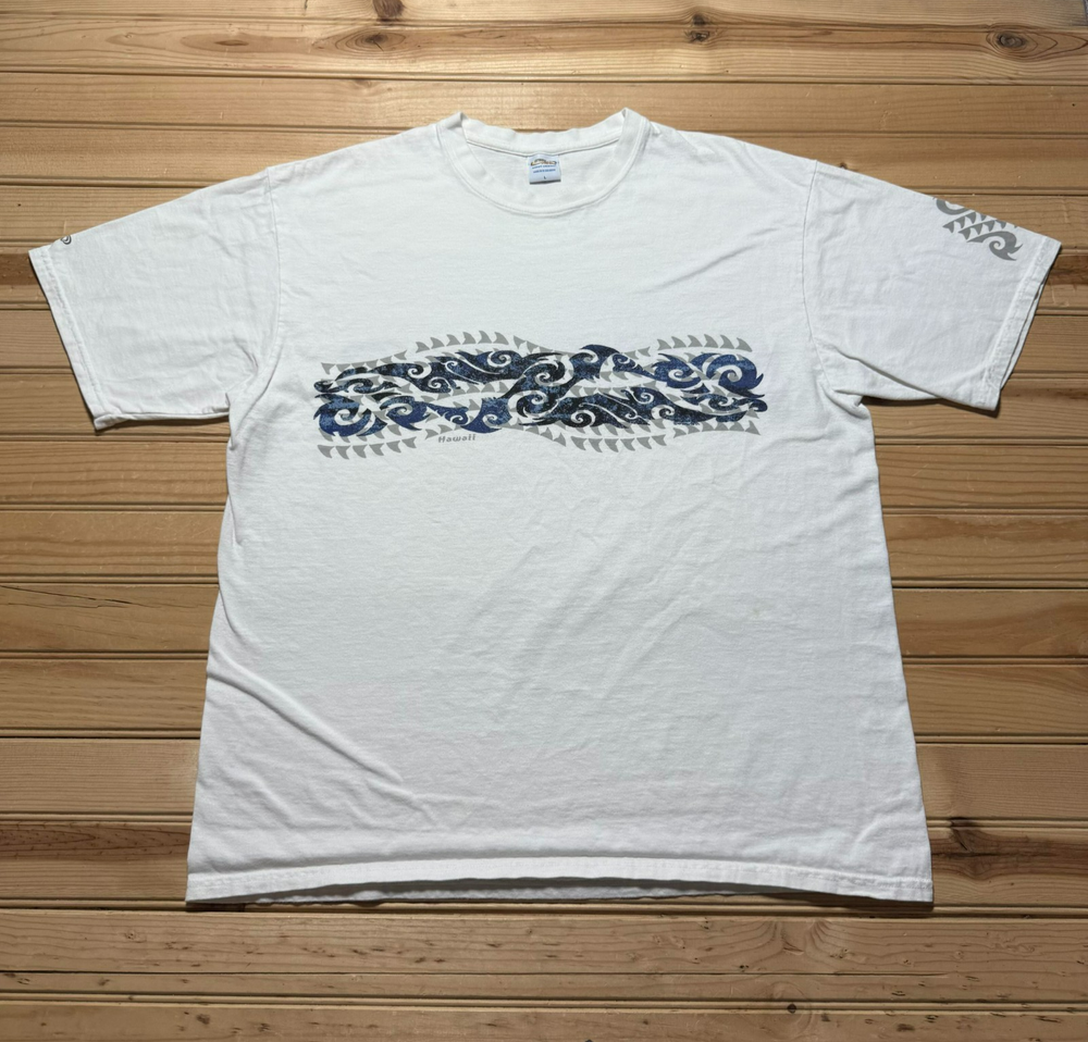 Vintage Y2K Crazy Shirts Tribal Mano Stripe Hawaii Shirt - Size Large