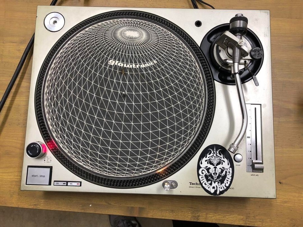 Used Technics SL-1200 MK3D Turntable – 33/45 RPM, Pitch Adjust, Garcia Sticker!!