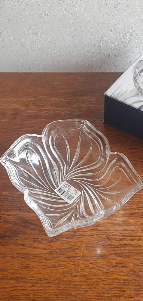 Vintage Mikasa Crystal Cut Glass Candy Dish Trinket Bowl 7.5 Inch New