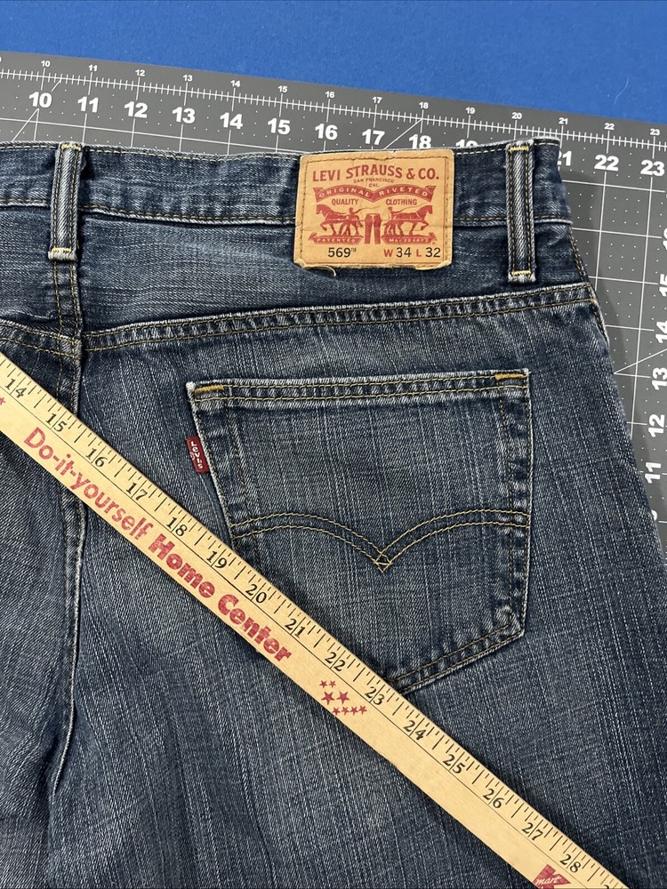 Levi’s 569 Loose Straight Jeans Mens 34x32 Blue Fade 100% Cotton Denim