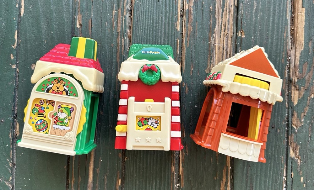 Fisher Price 2002 Vintage Little People Christmas Village Holiday Set of 3