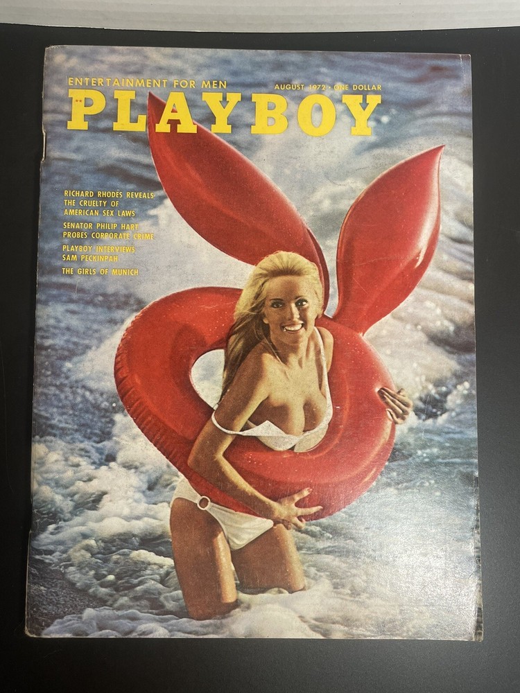 Playboy Magazine August 1972 Carol Vitale Cover Linda Summers Centerfold