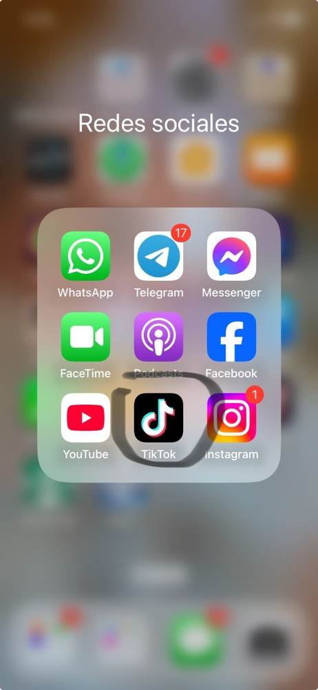 Apple iPhone 11 - 64 GB - Silver White (Unlocked)