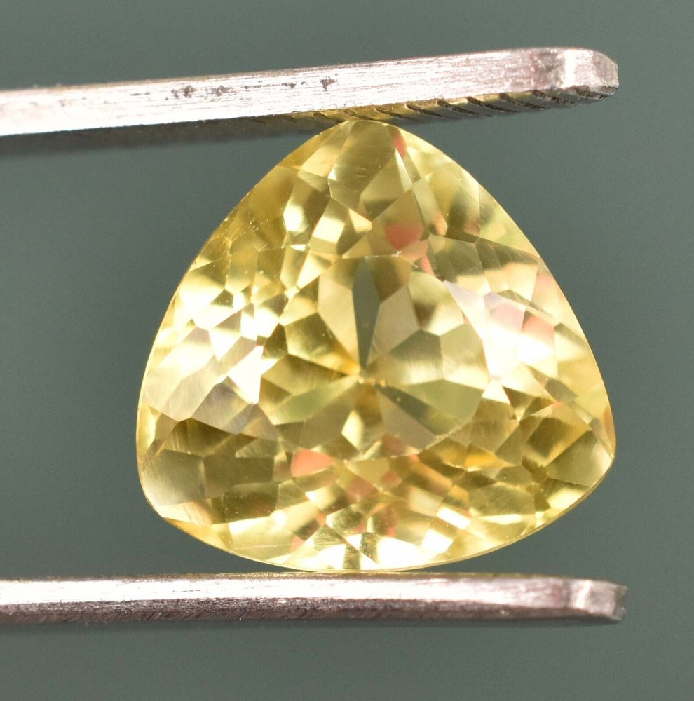 10.05 CT Natural AAA Certified Sri Lanka Yellow Sapphire Gemstone