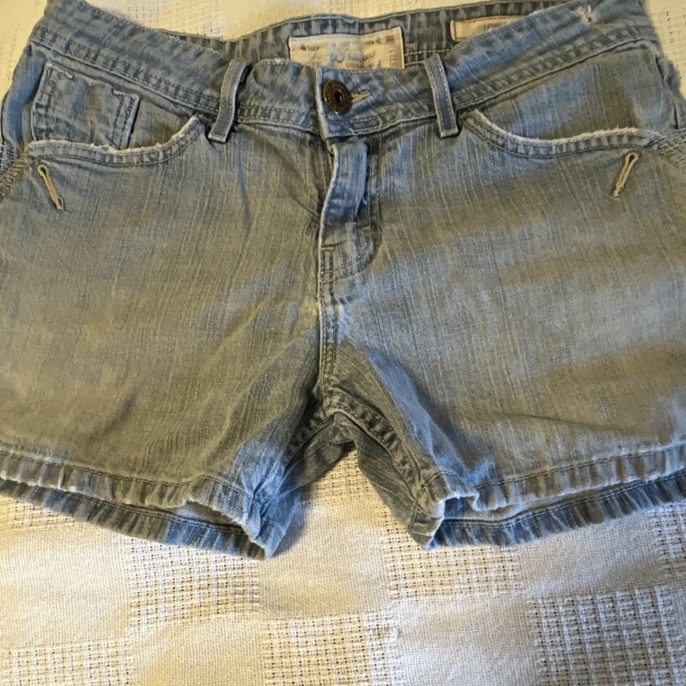 Lee Dungarees Signature Women's Blue Light Wash Low Rise Stretch Shorts 8