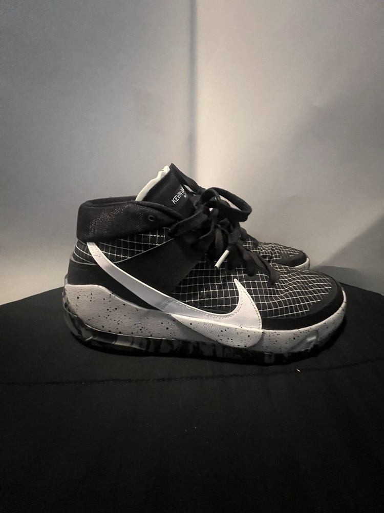 Size 8.5 - Nike KD 13 Oreo Black/White - CI9948-004