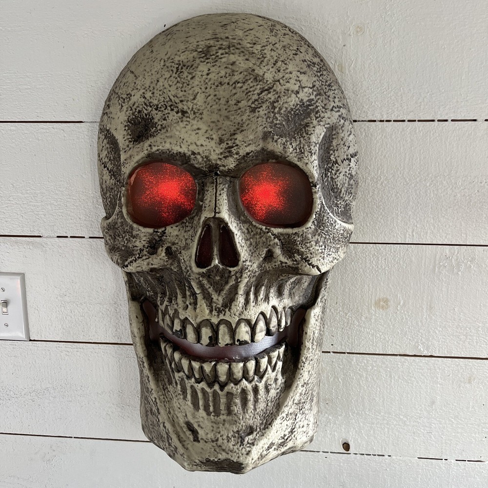 Seasonal Visions Spooky sounds animated color changing Halloween skull blowmold-image
