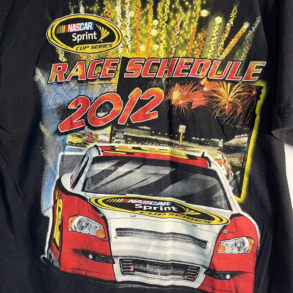 2012 NASCAR Sprint Cup Series Racing Checkered Flag XL T-Shirt