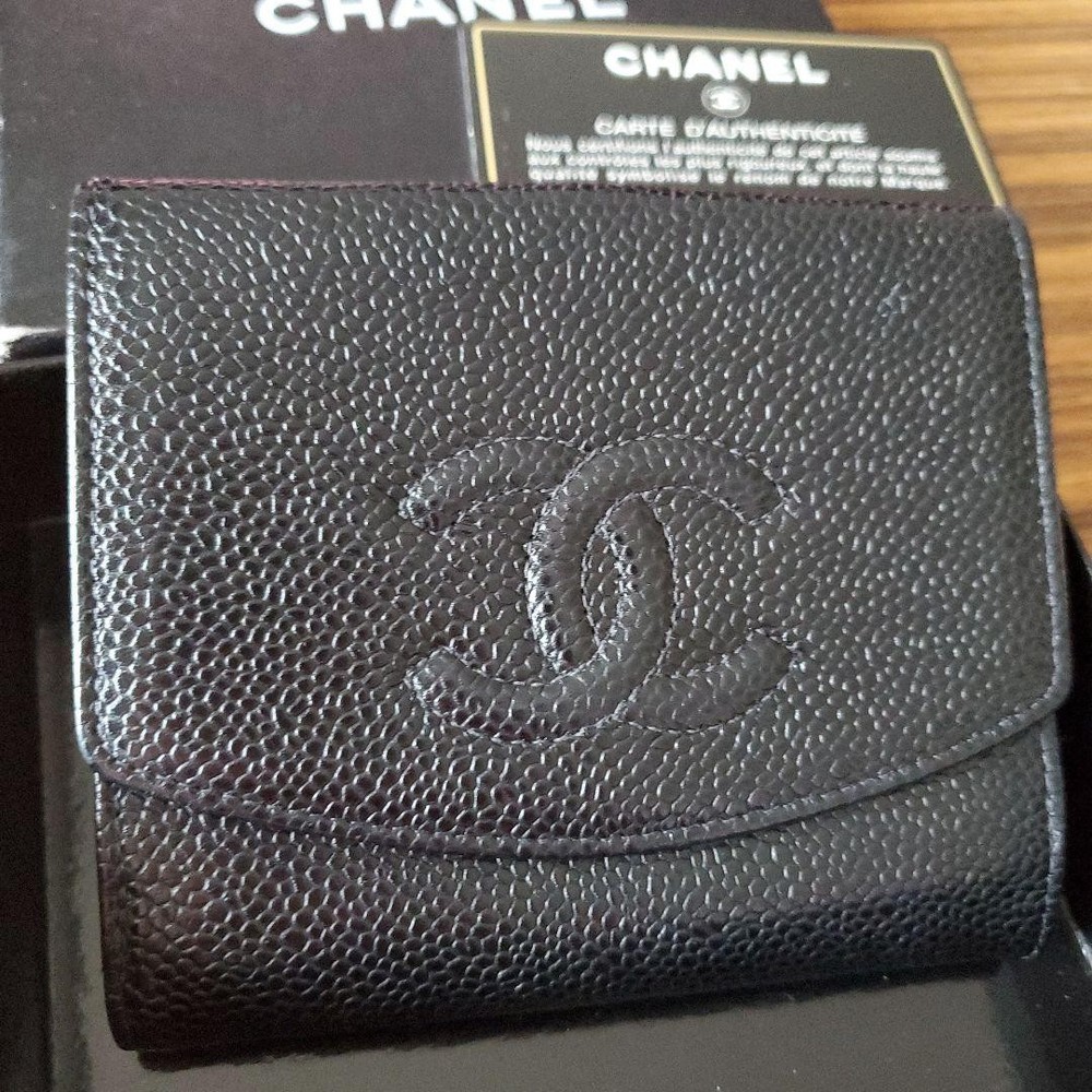 Chanel Bifold Wallet Women Black Slip Pocket Coin Card Slot Used