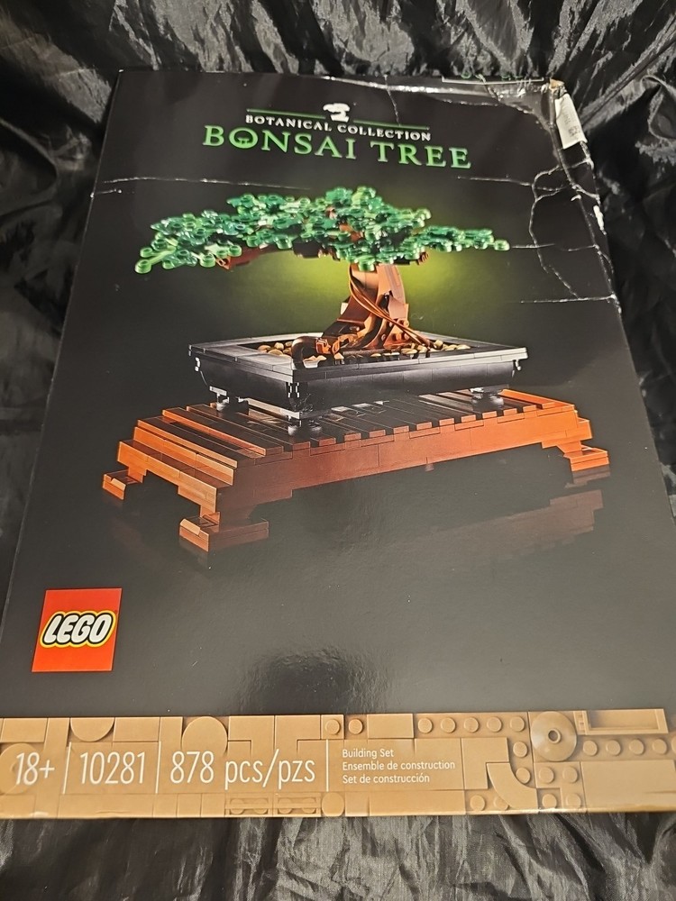 LEGO Icons Bonsai Tree Building Kit 10281 with Damaged Box