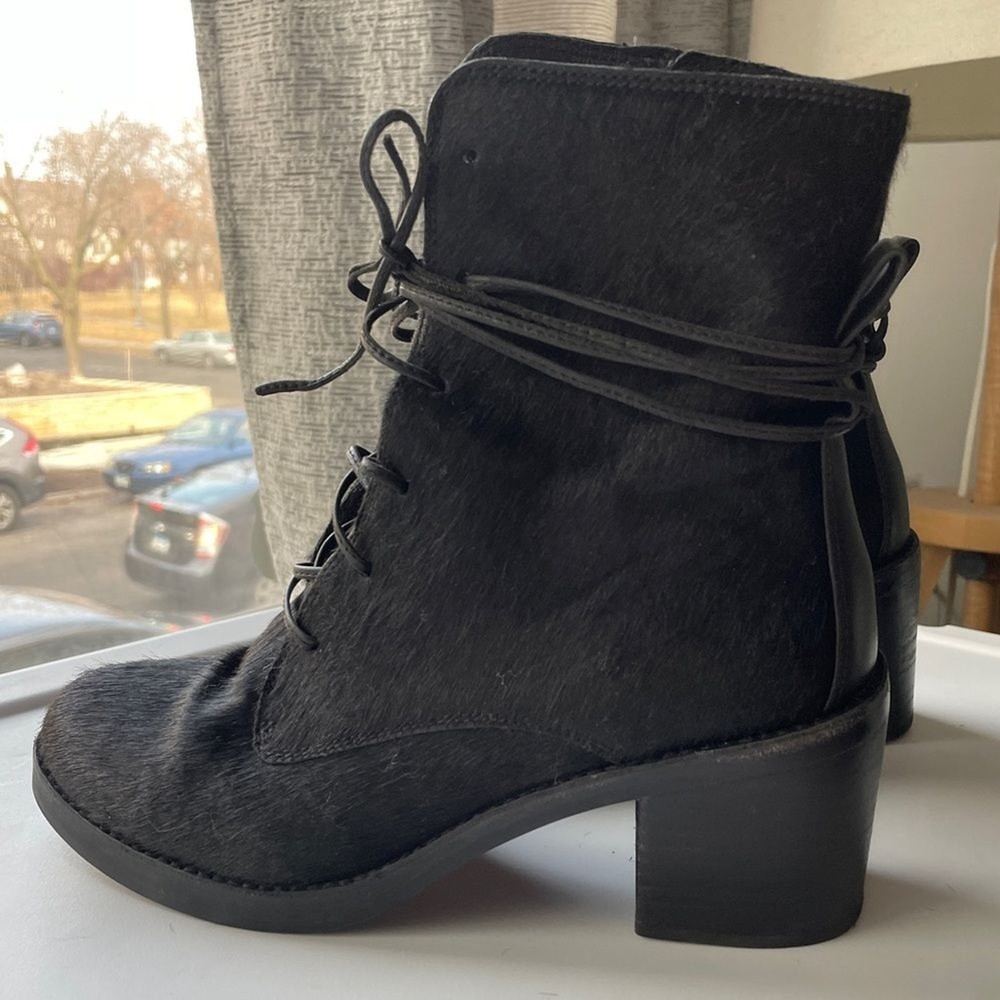 Ugg Oriana Black Calfhair Heeled Boots in Size 7 for Women