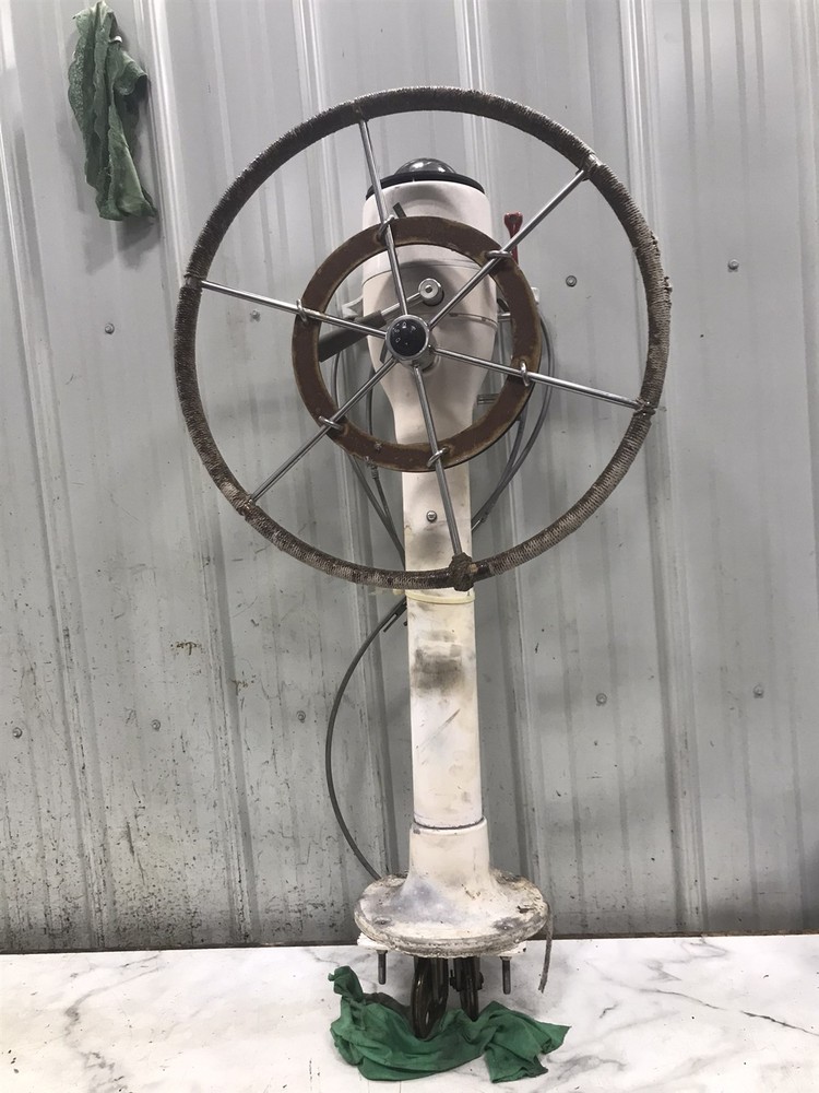 Hunter Sail Boat Sailboat Sailing steering stem wheel helm