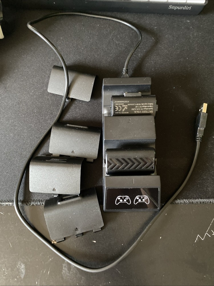 xbox one s controllers/battery chargers. and ps4 controller!! for sale!