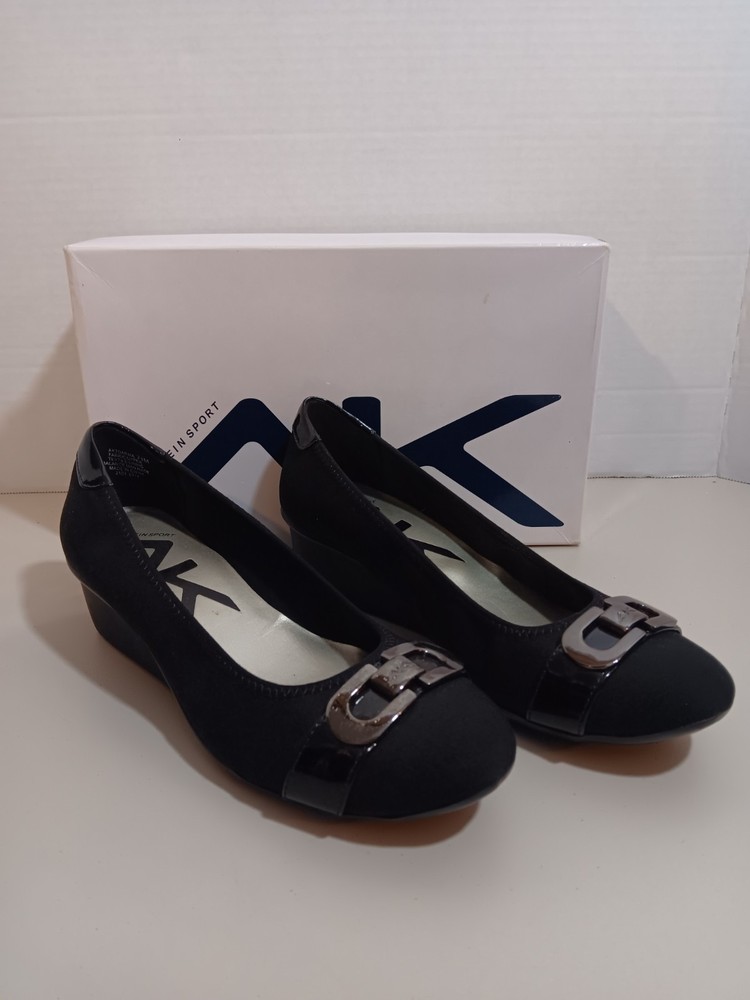 Anne Klein Sport  (Black Fabric) Wedge Shoes Women's (7.5M)