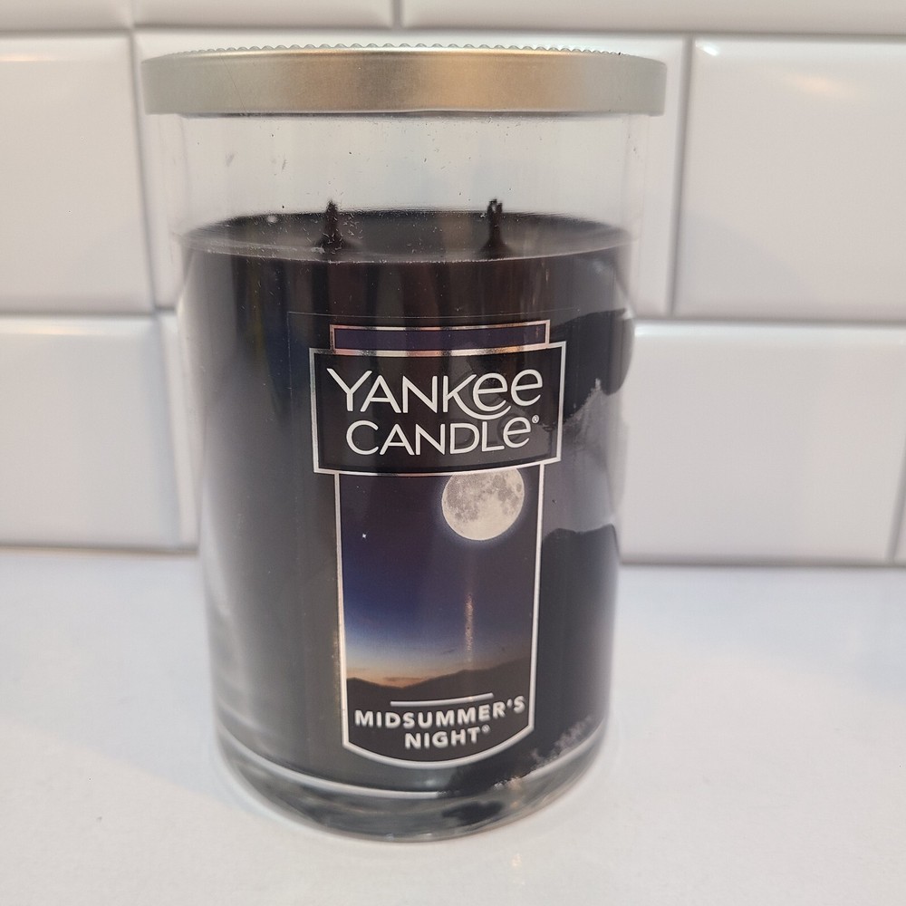 Yankee Candle Midsummer’s Night 22 oz Jar in Tumbler Style