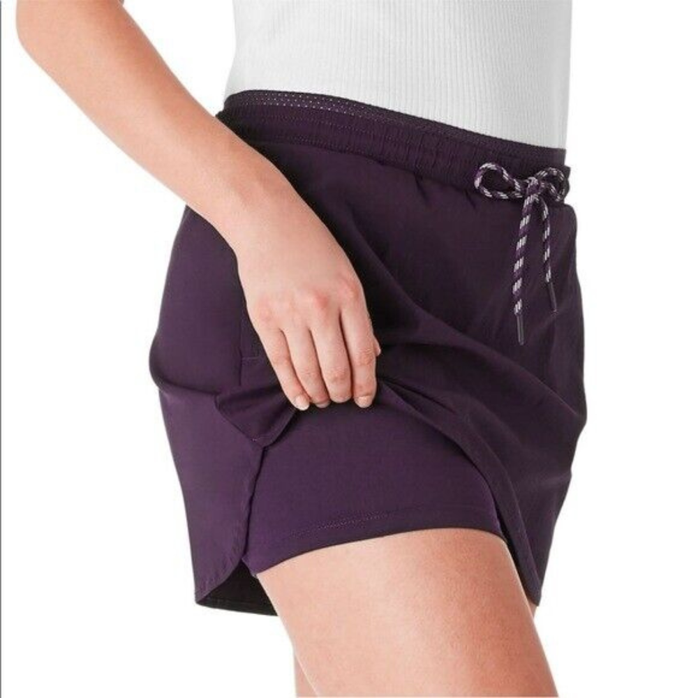 Moisture-Wicking Women's Skort with Inner Shorts and Trek Pocket Size Small-image