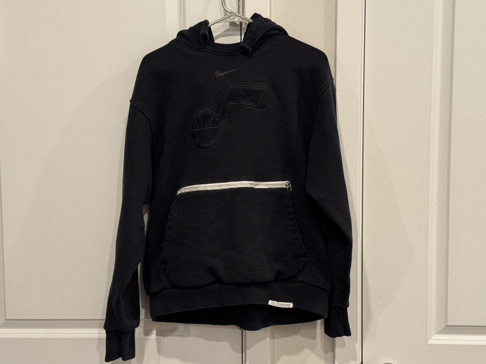 Utah Jazz Nike Standard Issue sweatshirt - MENS LARGE- black