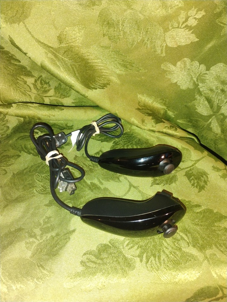Lot Of 2 Black Nitendo Wii Nunchuks OEM Authentic Tested And Works Free Shipping