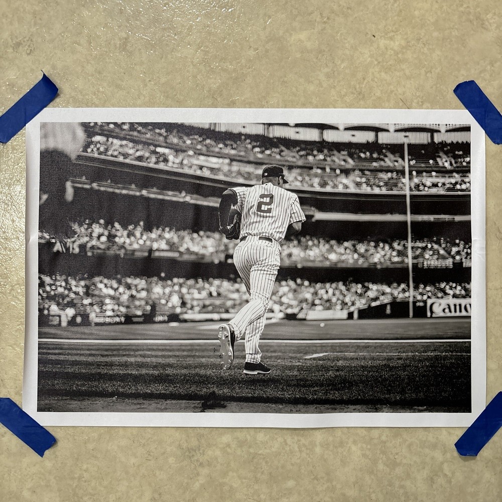 Derek Jeter New York Yankees B&W MLB ✅ Poster Canvas Wall Art Man Cave ✅ 12x18”