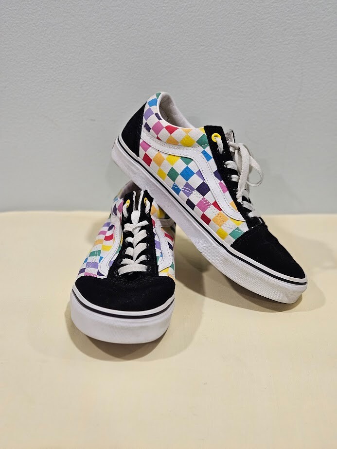 VANS Old Skool Low Multicolor Rainbow Skate Shoes Sneakers Women Size 9.5 Men 8