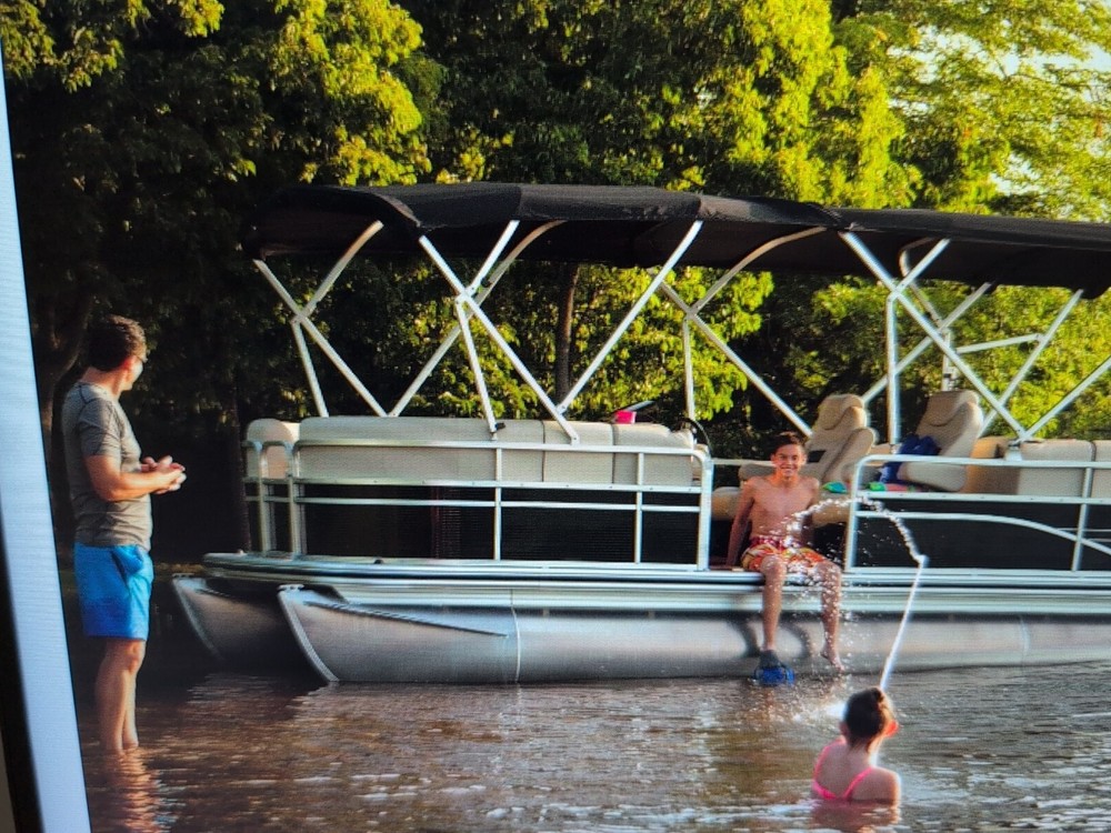 G3 Suncatcher Pontoon Boat Front Bimini Top with Boot 44385-30