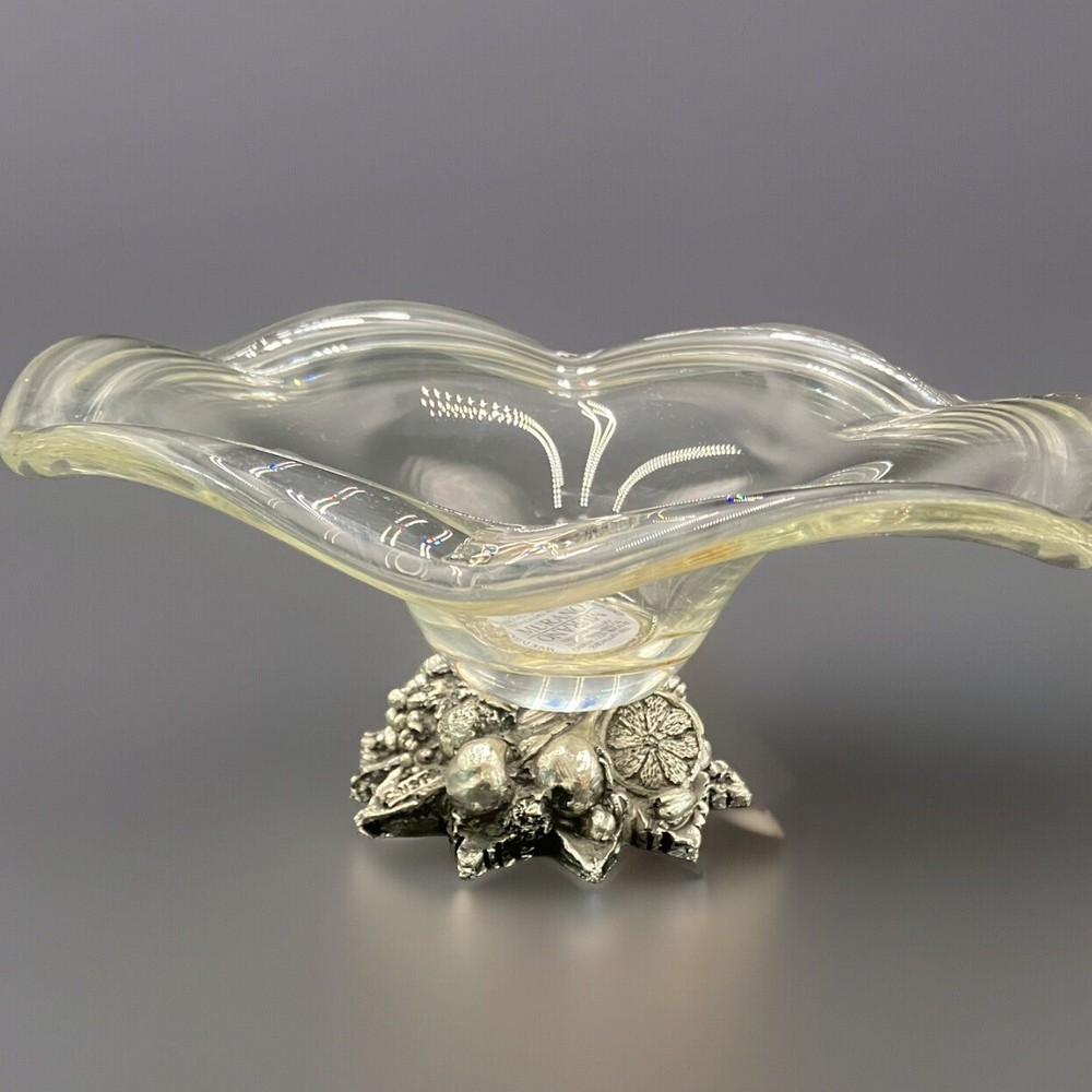 Italian Clear Fluted Glass Bowl on Silver Metal Pedestal Base for Fruit Display