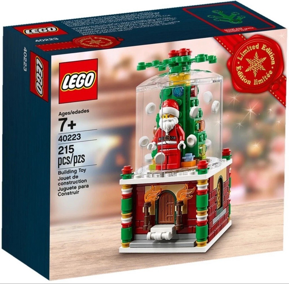 LEGO Snowglobe Christmas Limited Edition Retired Building Set 40223 Sealed-image