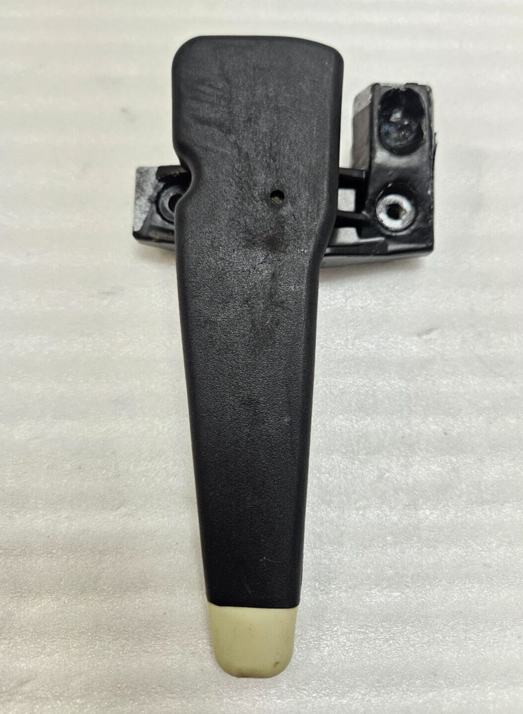 02 - 13 Chevy Avalanche Escalade EXT Left Side Tonneau Cover Latch Handle OEM