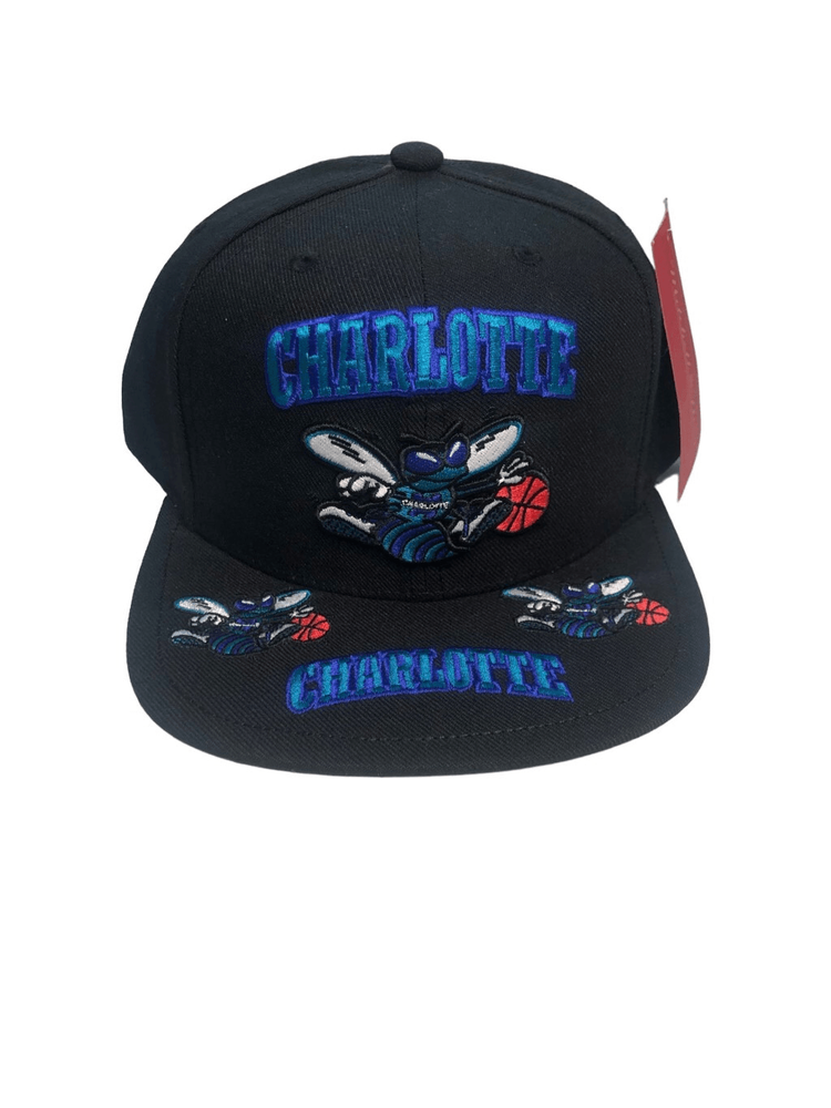 Mitchell & Ness Charlotte Hornets SnapBack Hat Cap