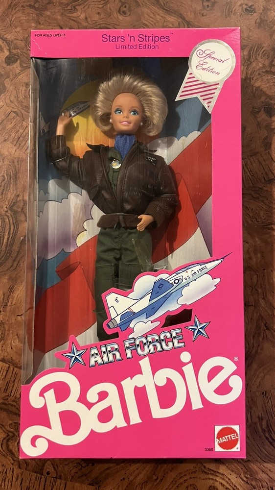 Air Force Barbie #3360 VINTAGE Stars 'n Stripes Mattel 1990 Special Edition NRFB