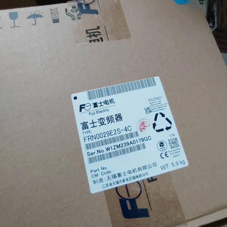 1pcs Brand New Fuji Frequency inverter FRN0029E2S-4C FedEx/DHL Fastshipping