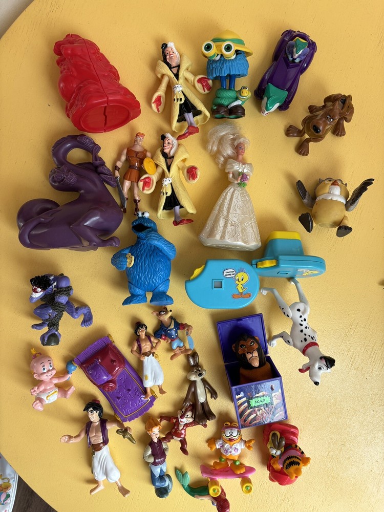 Vintage Fast Food Toys from McDonald's, Arby's, Taco Bell & Burger King