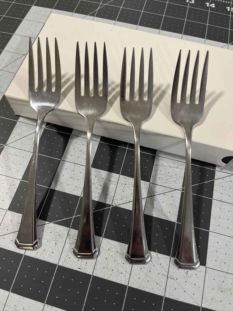 Oneida USA MAESTRO ST. LEGER (4) Salad Forks Stainless Flatware