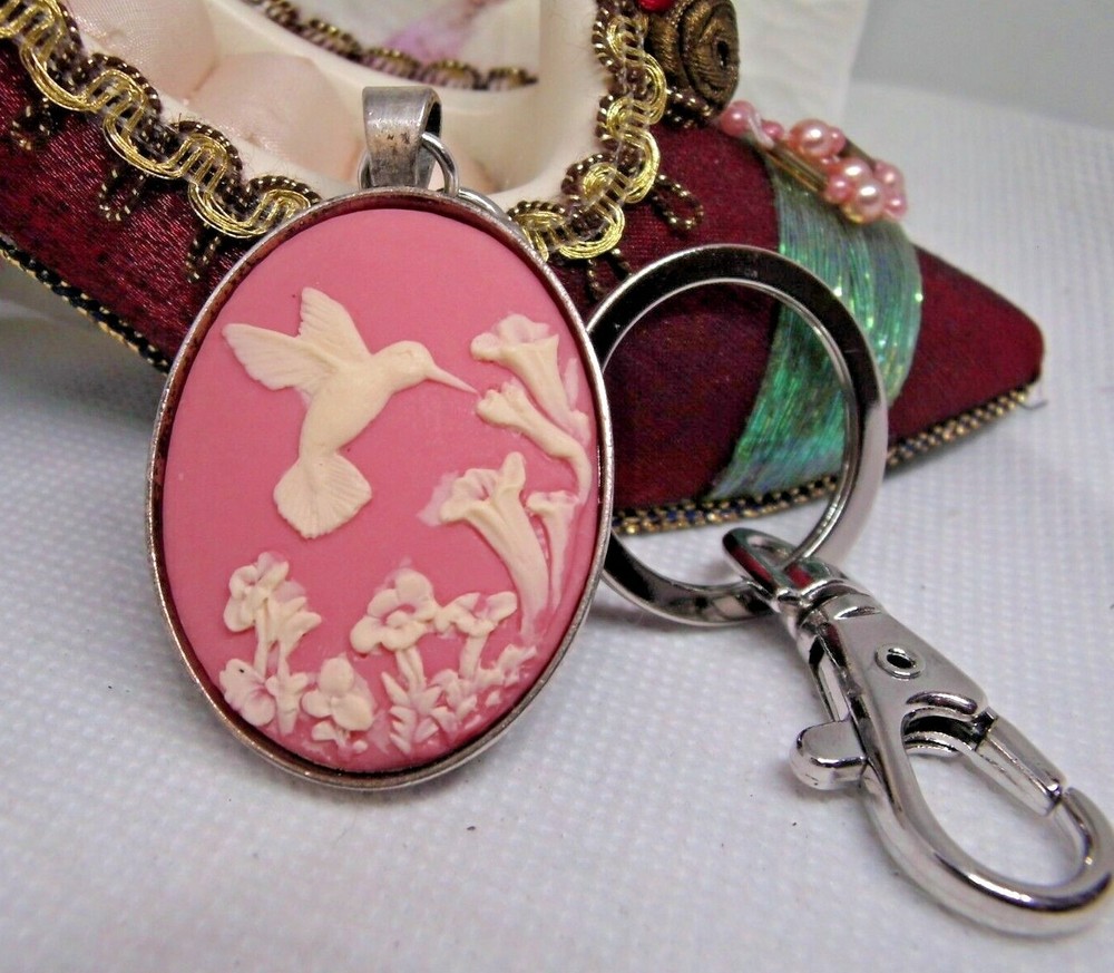 VALENTINES DAY GIFT HUMMINGBIRD PINK VICTORIAN CAMEO BELT Key Chain Rings Charm-image