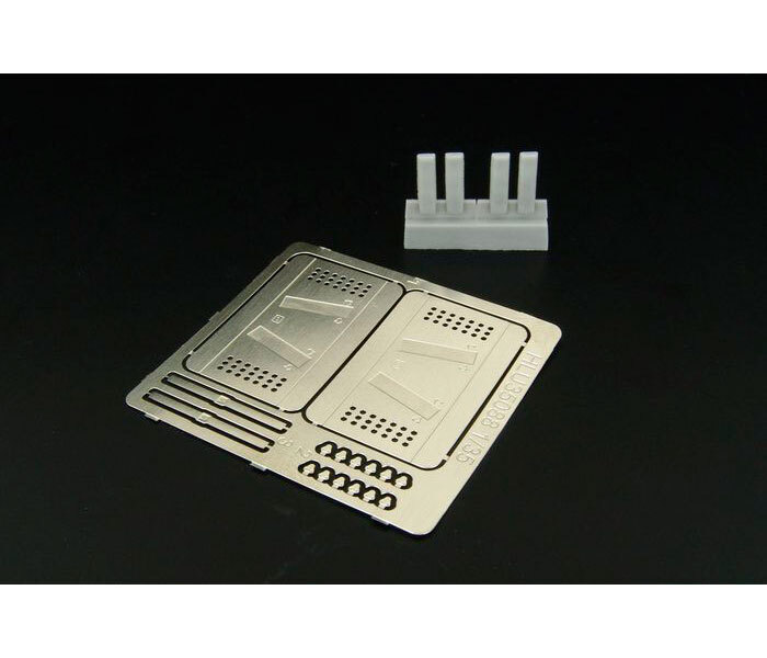 Hauler 1/35 Ukraine Police Shield (2pcs)